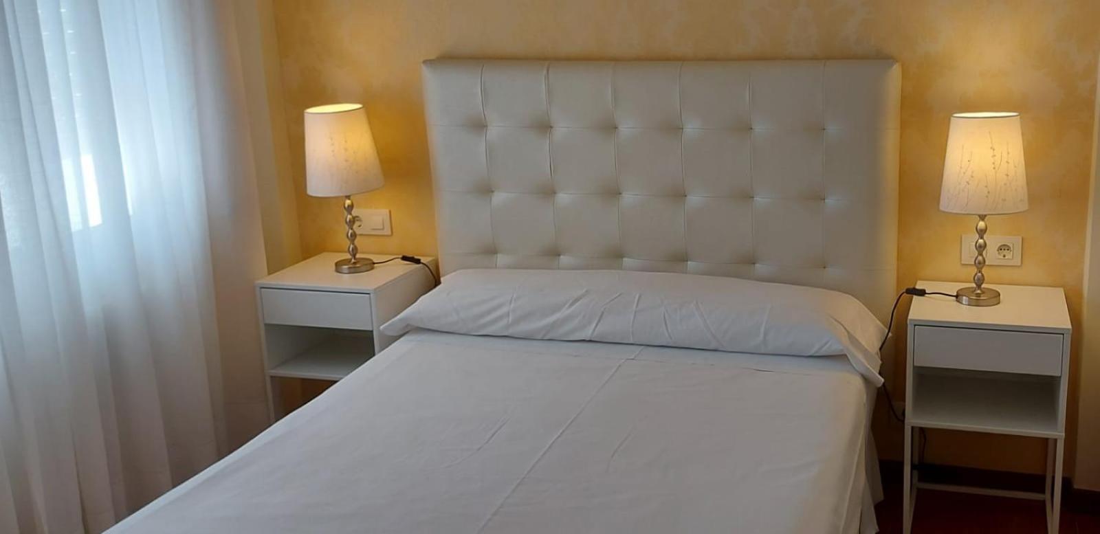 Apartamentos Turisticos Arosa Ogrove O Grove Exterior photo
